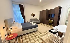 La Piazza Suite