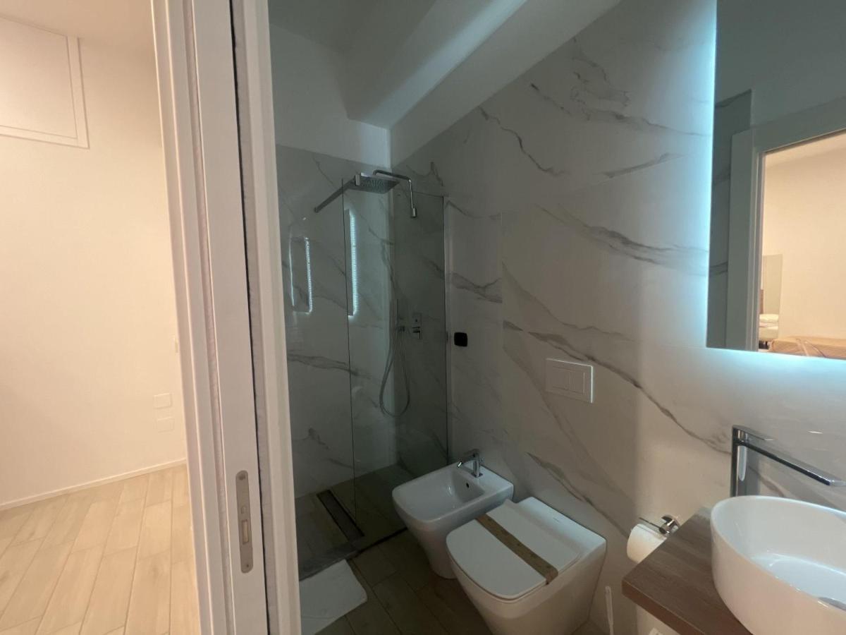 La Piazza Suite Neapol Zewnętrze zdjęcie